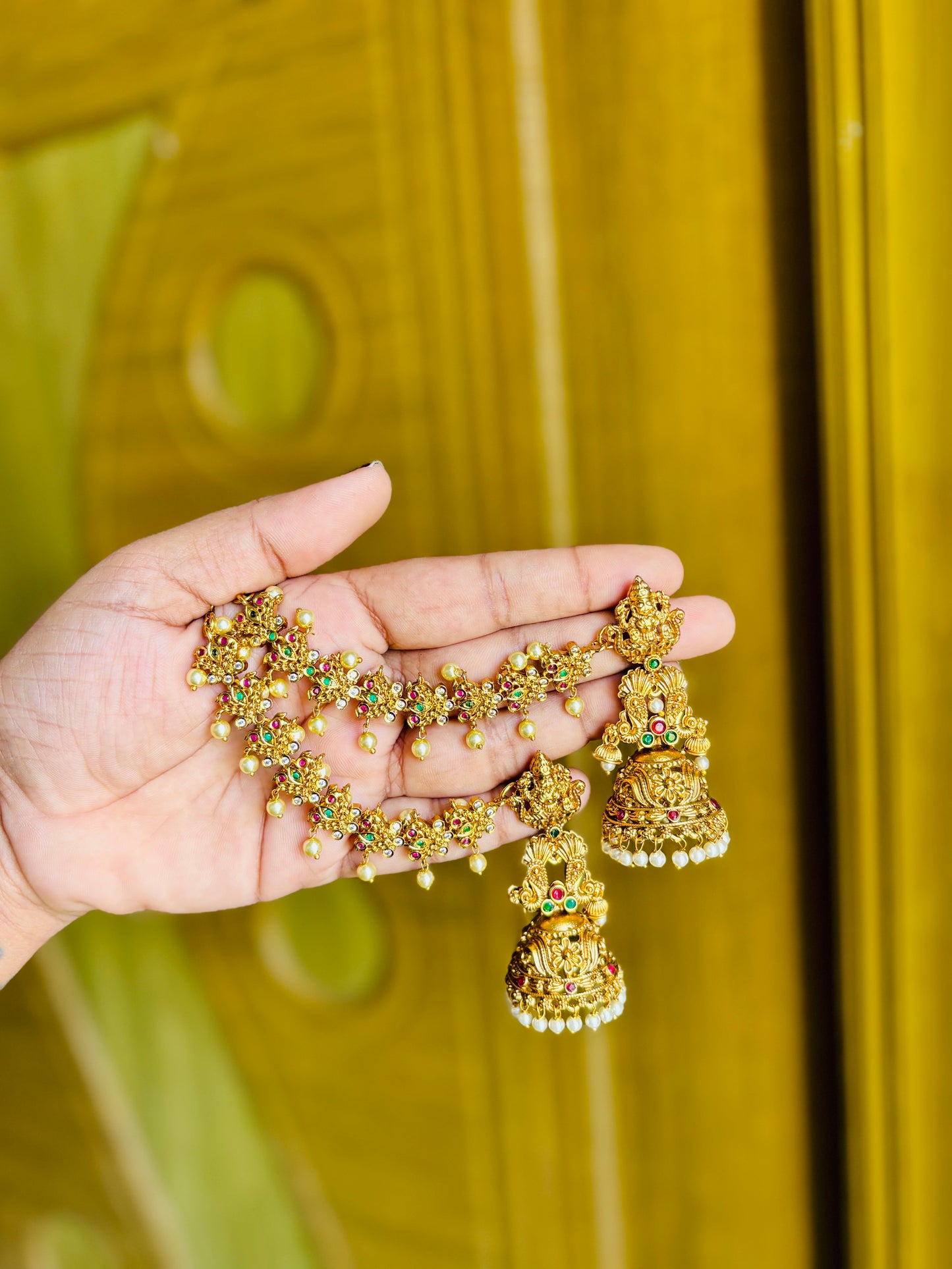 Temple jhumka with premium maatal set