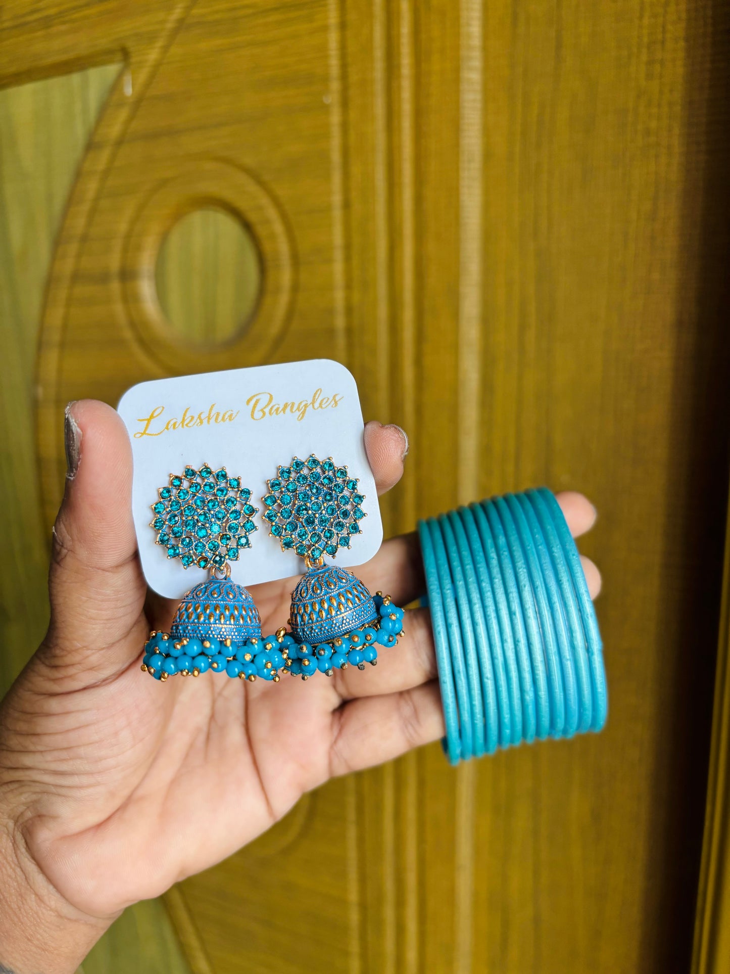 Flower jhumka with plain bangles combo🎀