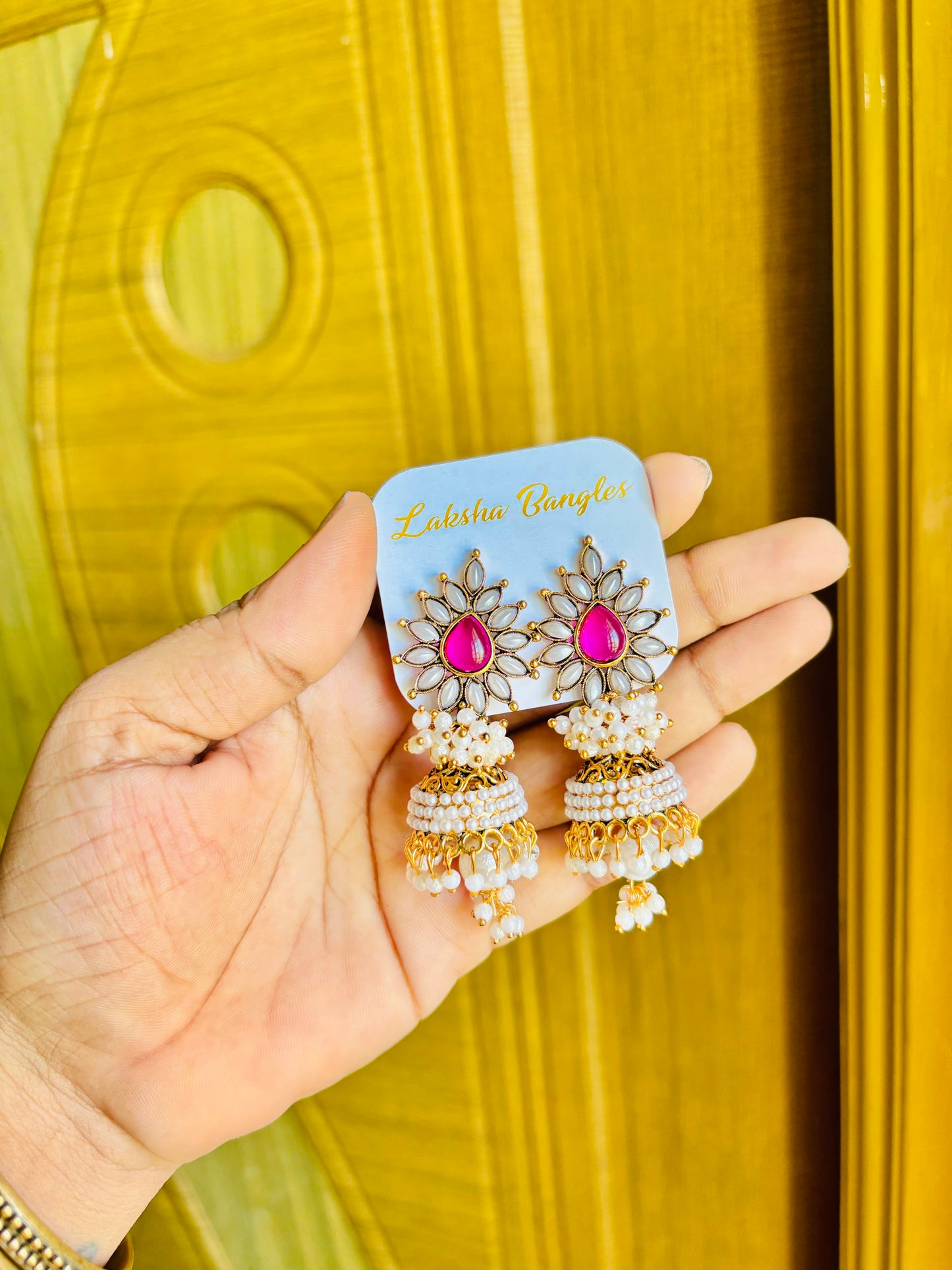 Shiv pearl jhumkas🤍