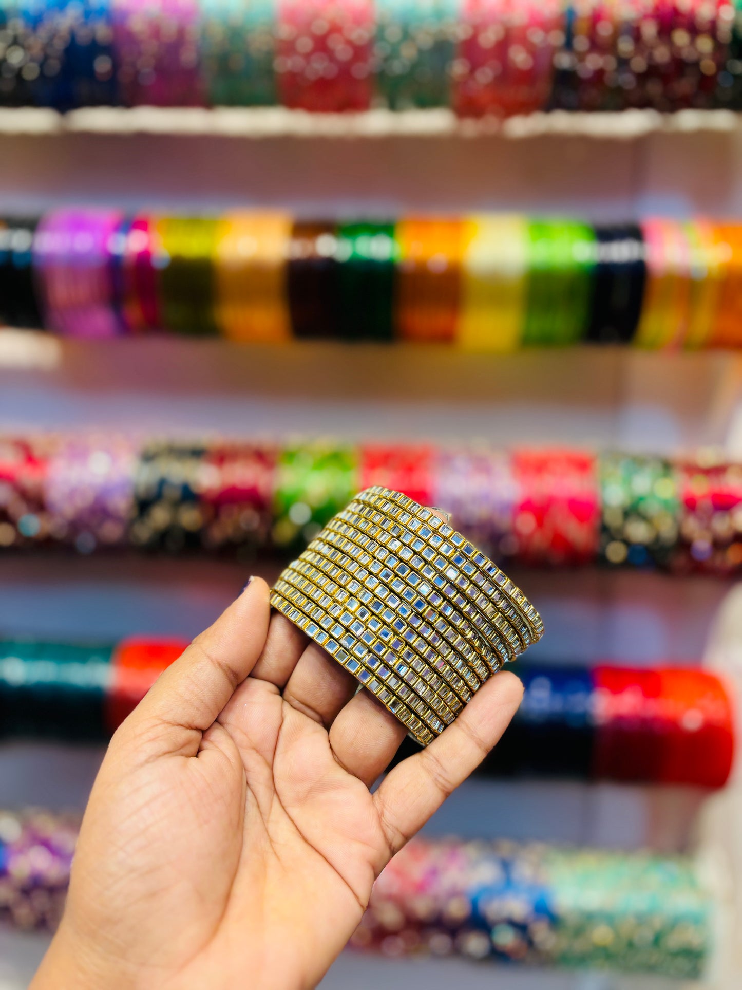 Kundan border bangles