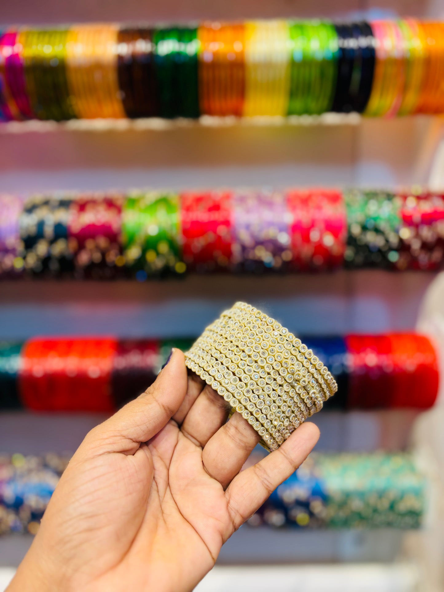 Mirna border bangles