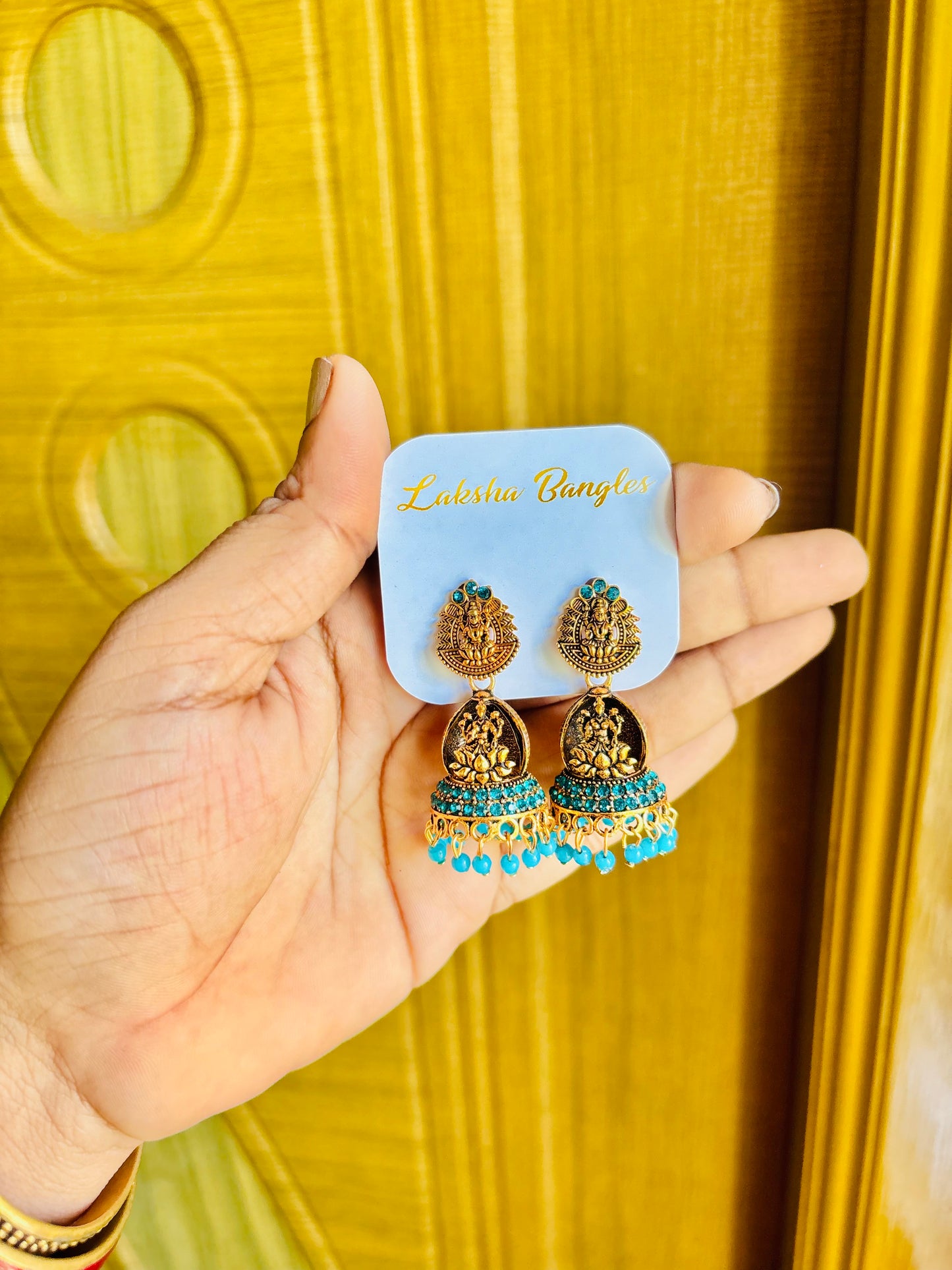 Lakshmi golden jhumkas✨