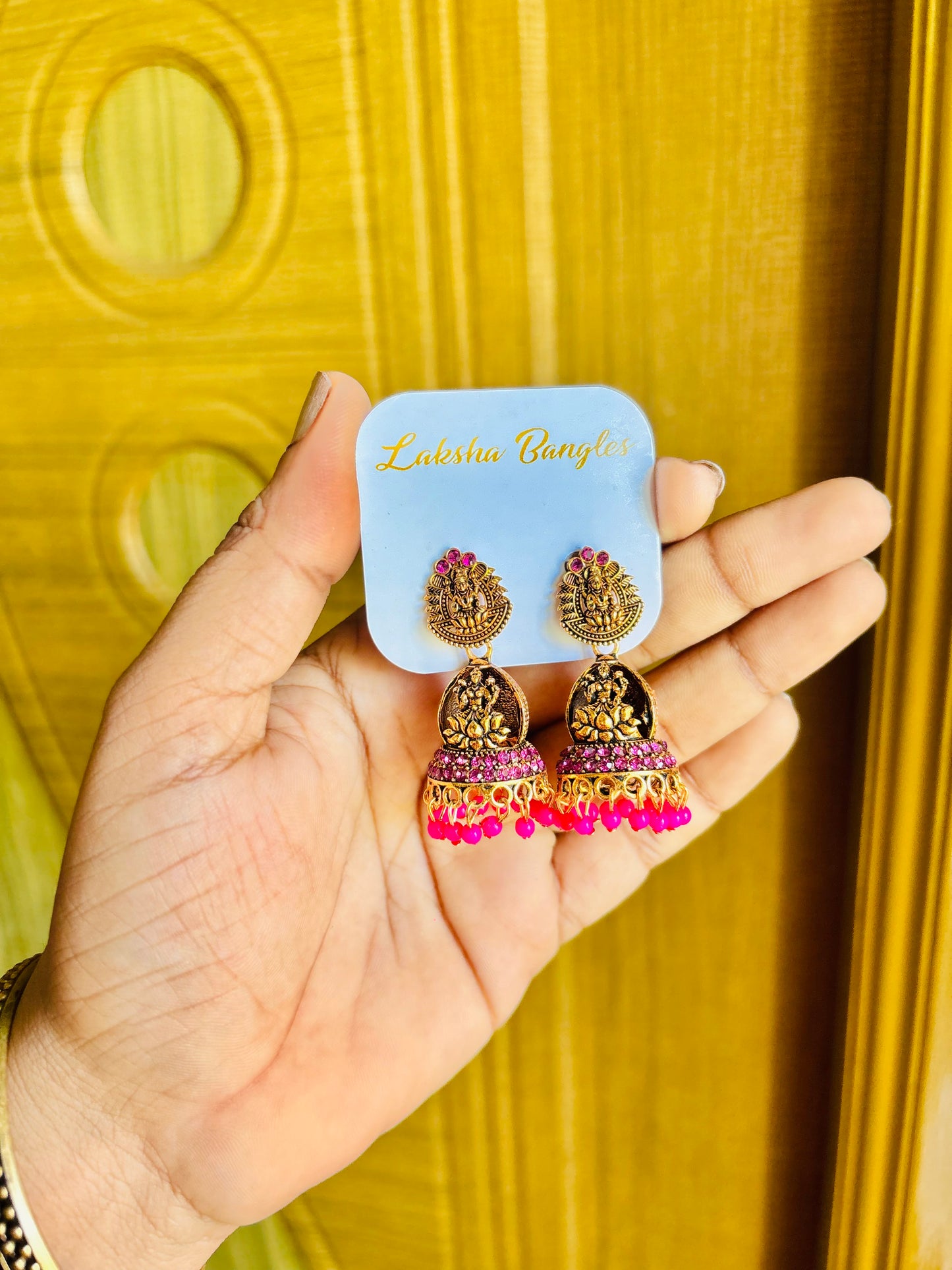 Lakshmi golden jhumkas✨