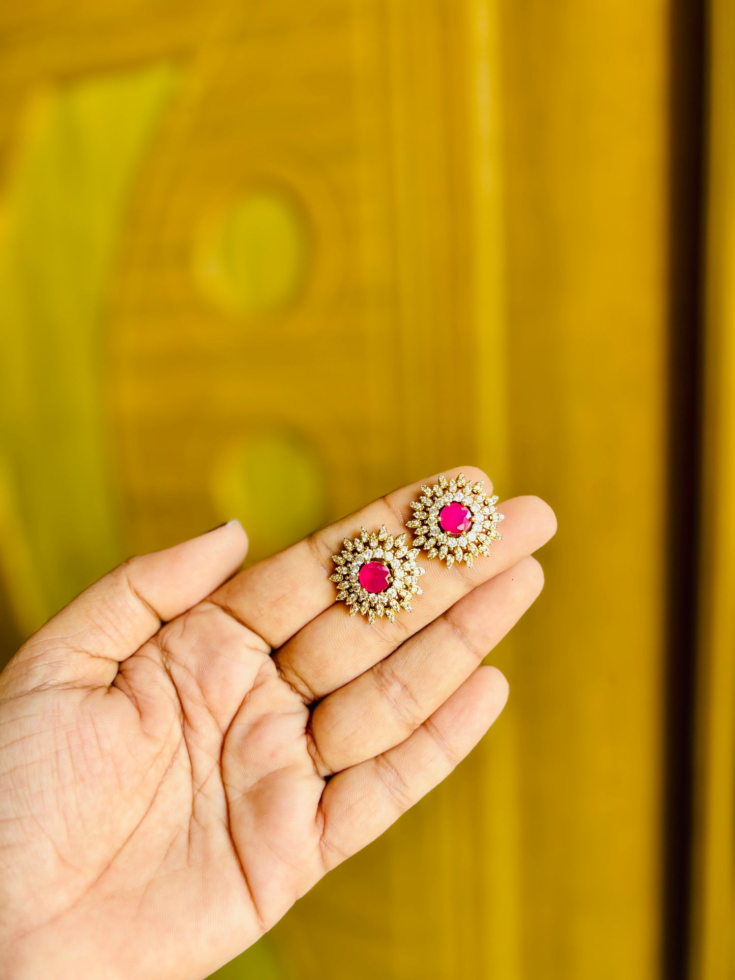 Madhuri 4 in 1 stud set🎀